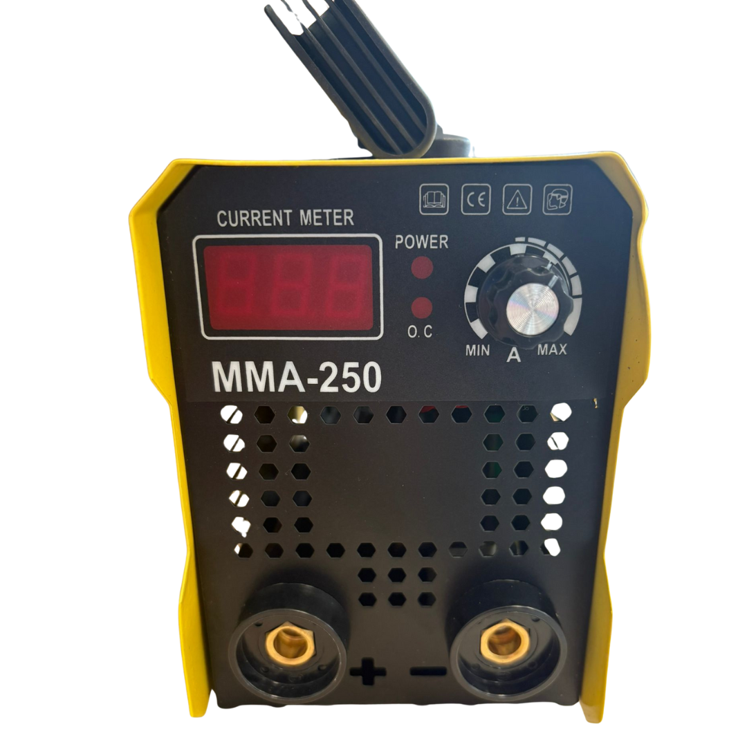 močan inverterski varilni aparat